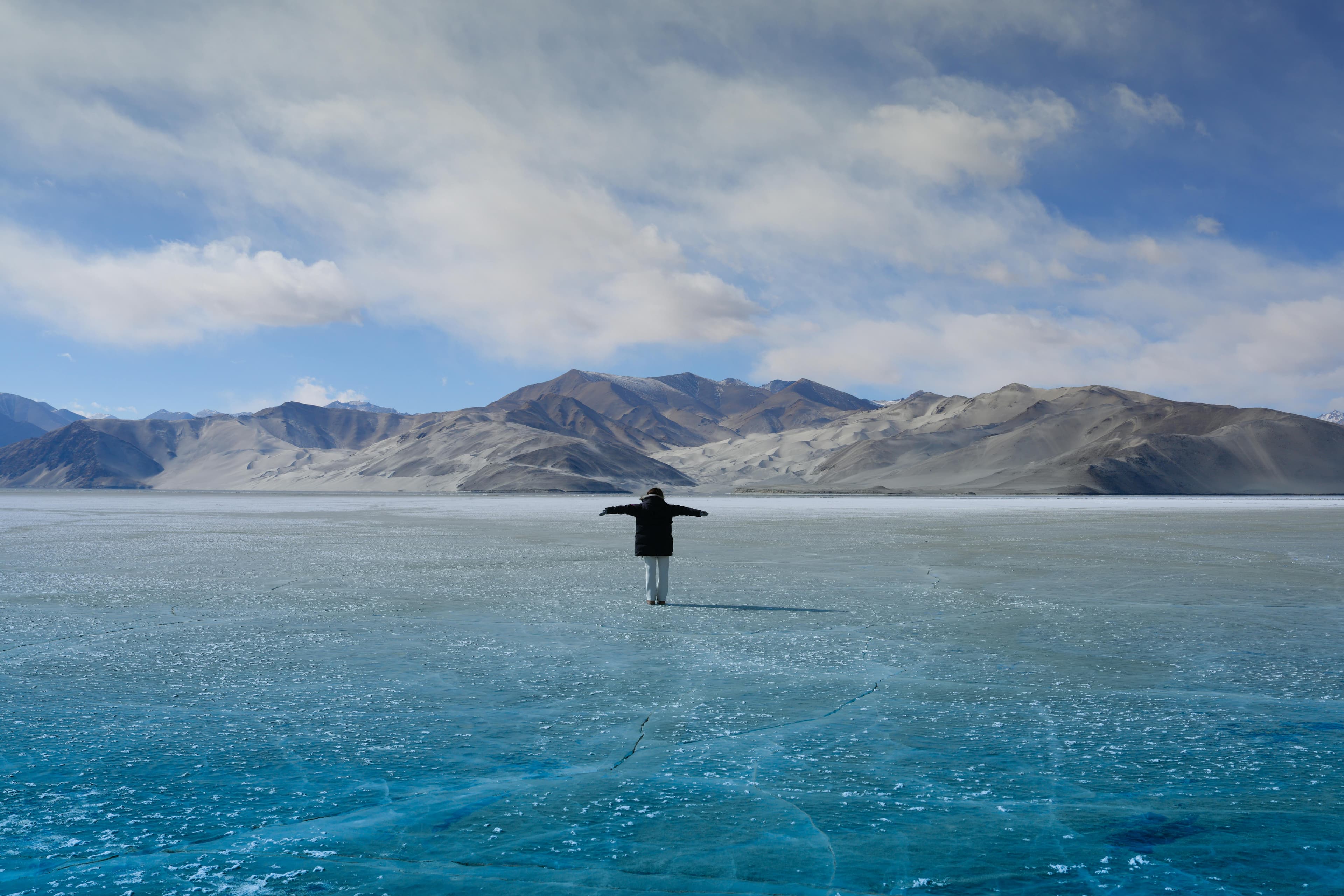 Ladakh Expedition Tour – Turtuk, Nubra & Pangong